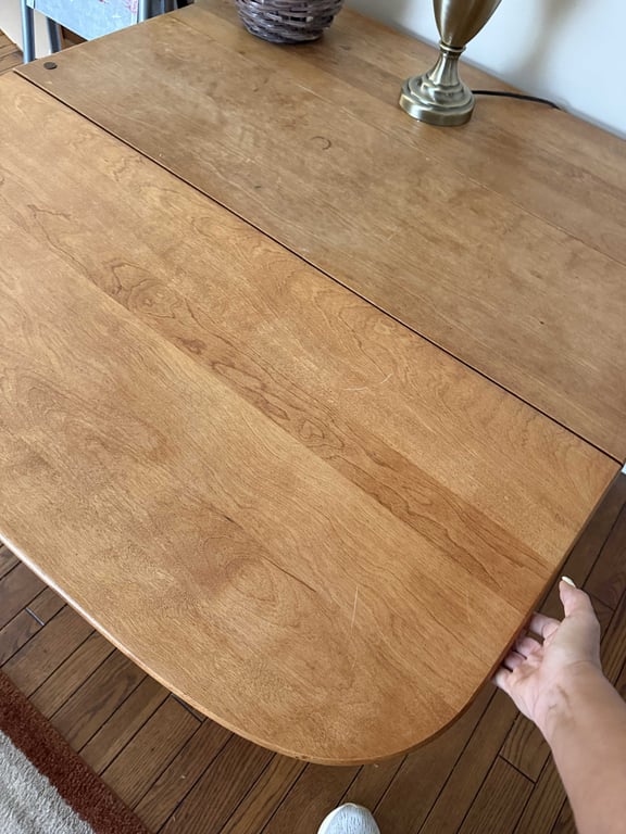 VTG SOLID MAPLE DROP LEAF TABLE  - Image 2