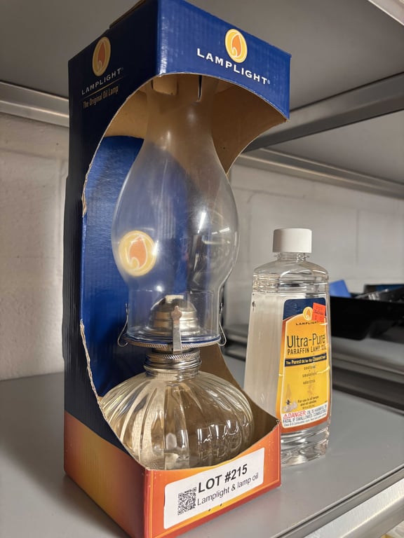 Lamplight & lamp oil - Image 2