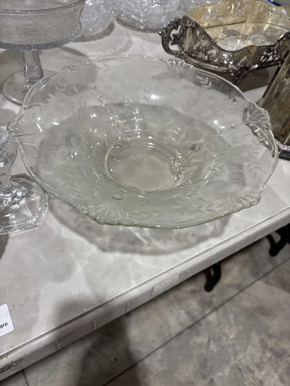 13 Piece Misc Glassware - Image 4