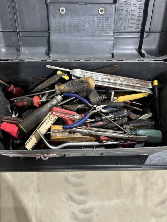 ACE toolbox full of misc tools - Image 3