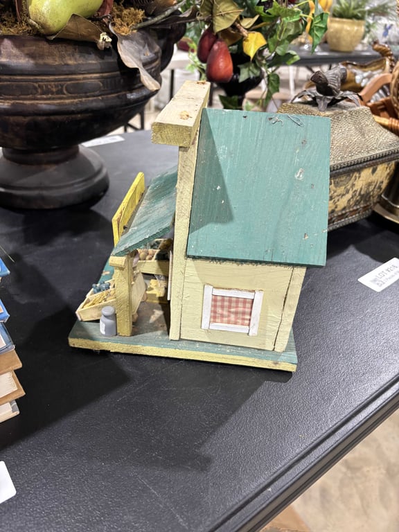 3 Pieces of Misc Decor - Image 6