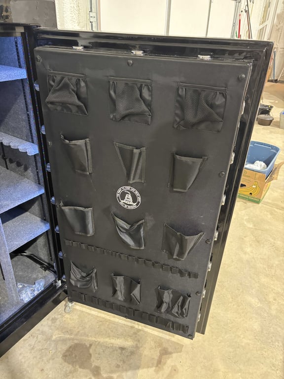 Old Glory Safe Co. Gun Safe - Image 9