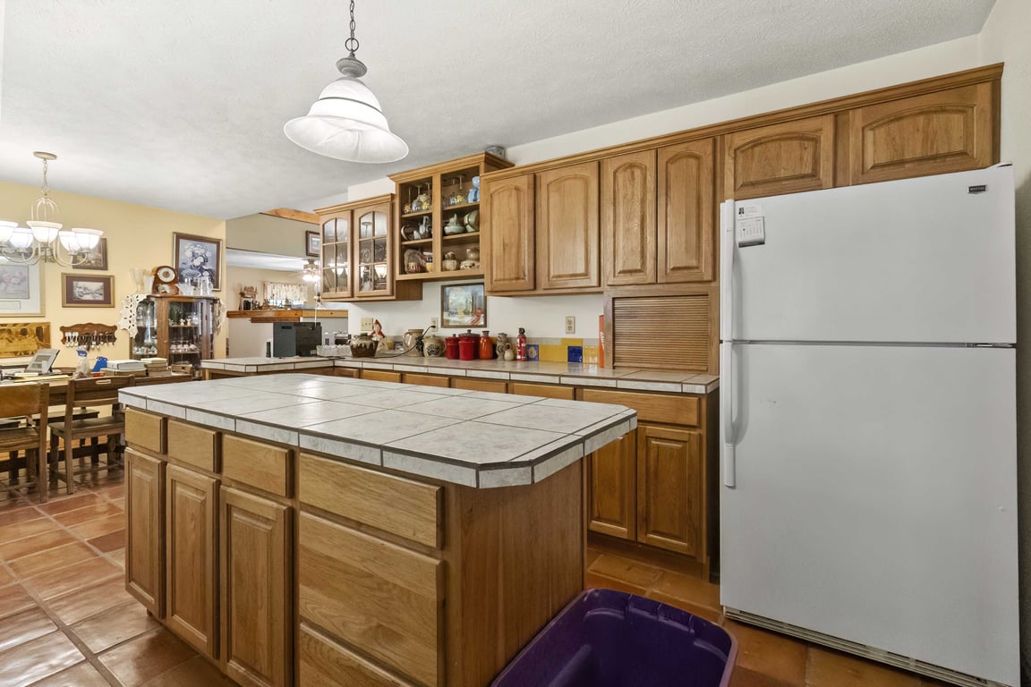 3 bed 3 bath home on 26.19 acres - Image 21