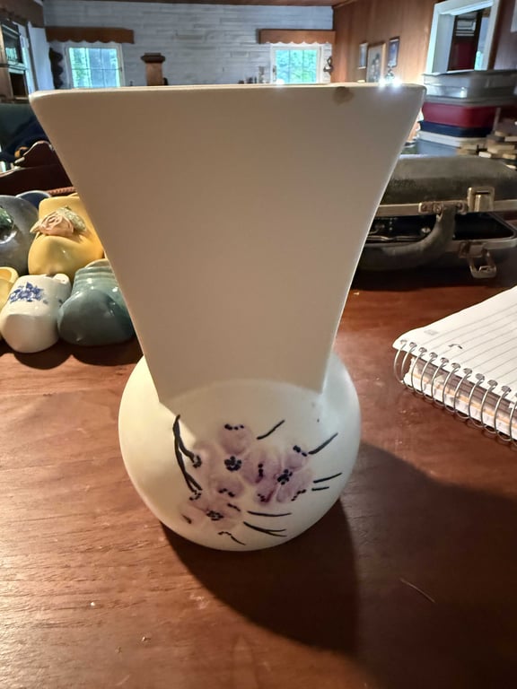 MCCOY "SPRINGWOOD" PATTERN VASE