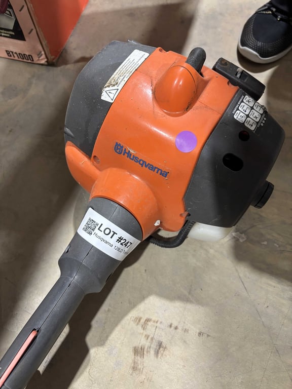 Husqvarna 128LD Trimmer - Image 3