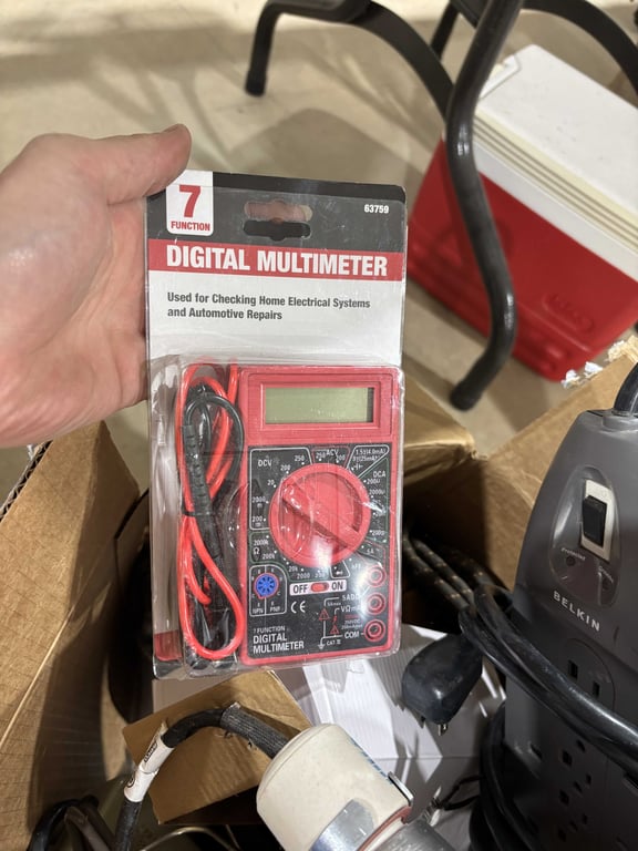 Box of Misc Electric - Image 5
