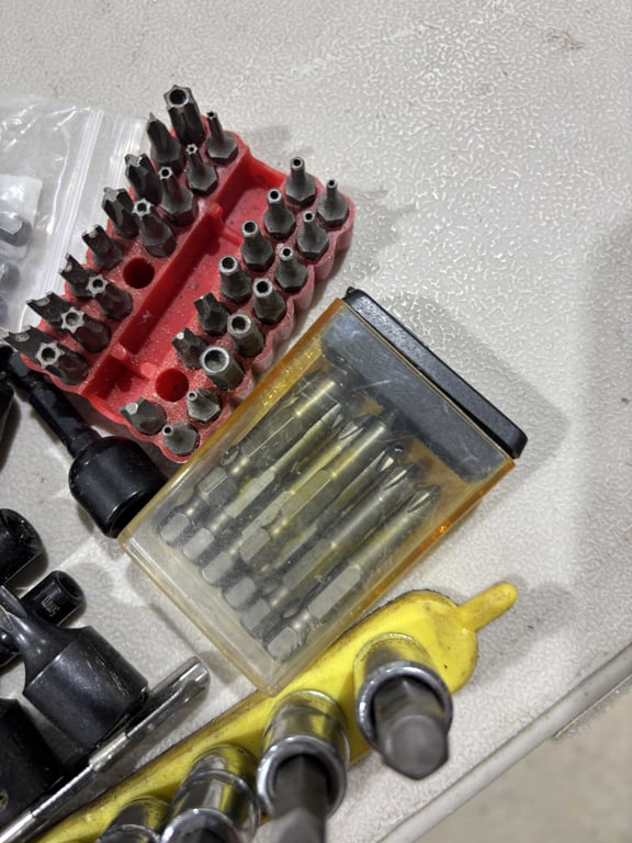 Misc nut drivers, torx, adapters - Image 3