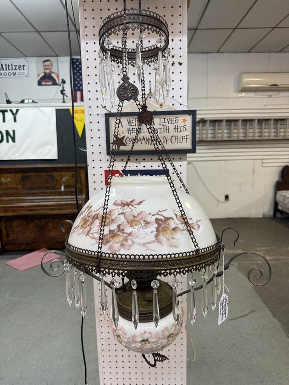 BRADLEY HUBBARD B&H HANGING LIBRARY PARLOR OIL LAMP