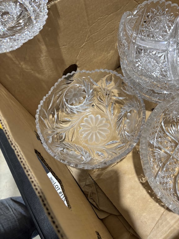 6 Pieces of Misc Glassware - Image 3