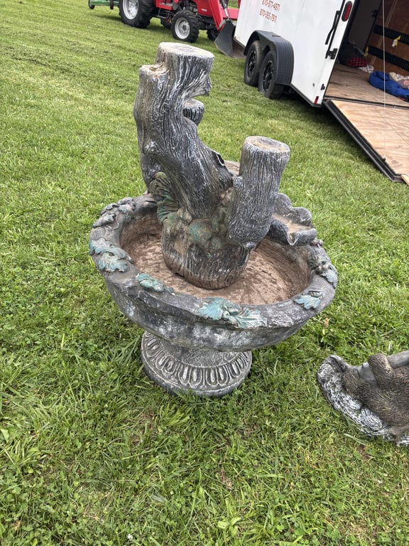 3 pc concrete planter - Image 4