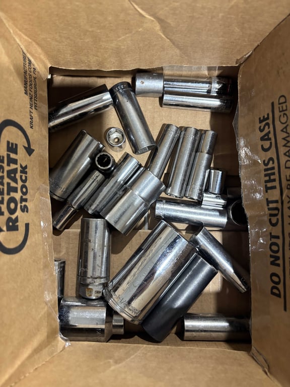 Box misc sockets - Image 2