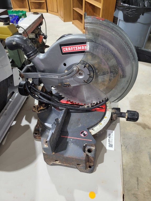 Craftsman 10" miter saw - Image 3