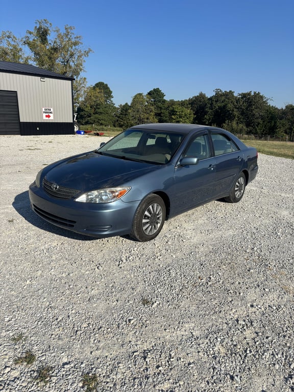 2002 Toyota Camry LE