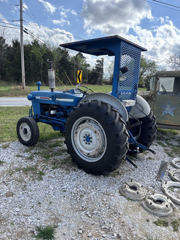 1968 Ford 3000  - Image 5
