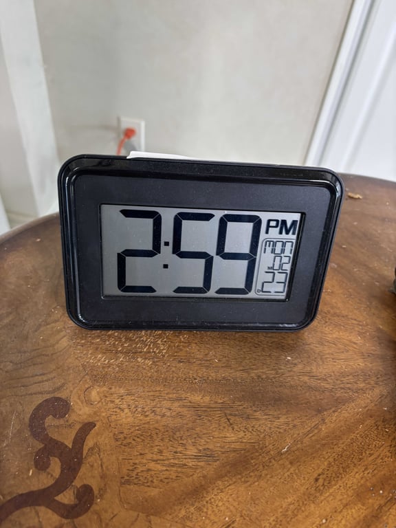 Painted Ceramic Lamp and Alarm Clock - Image 4