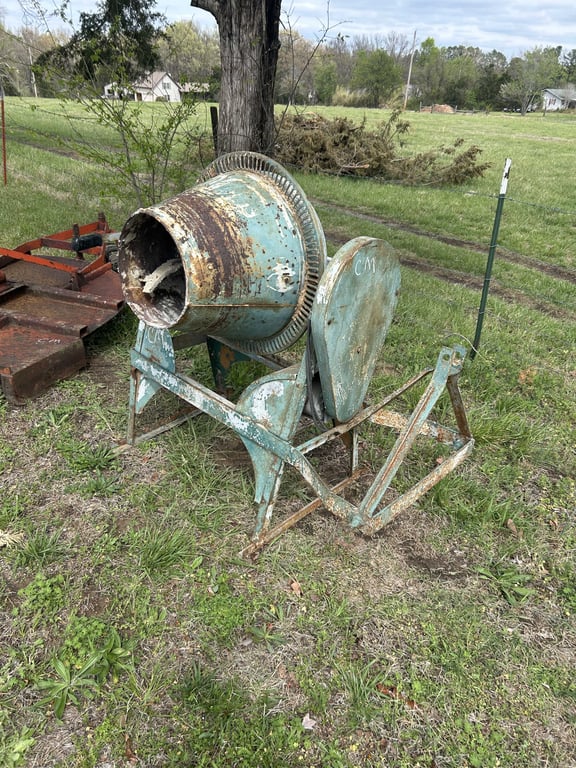 3 Pt Concrete Mixer - Image 3