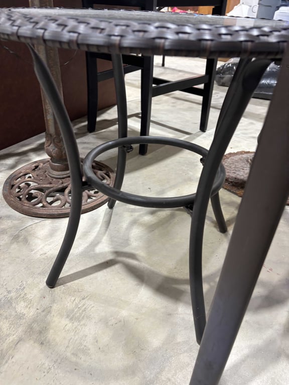 Outdoor Chair and Matching Glasstop Side Table - Image 5
