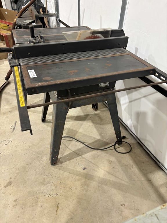 Craftsman 10" table saw - Image 4