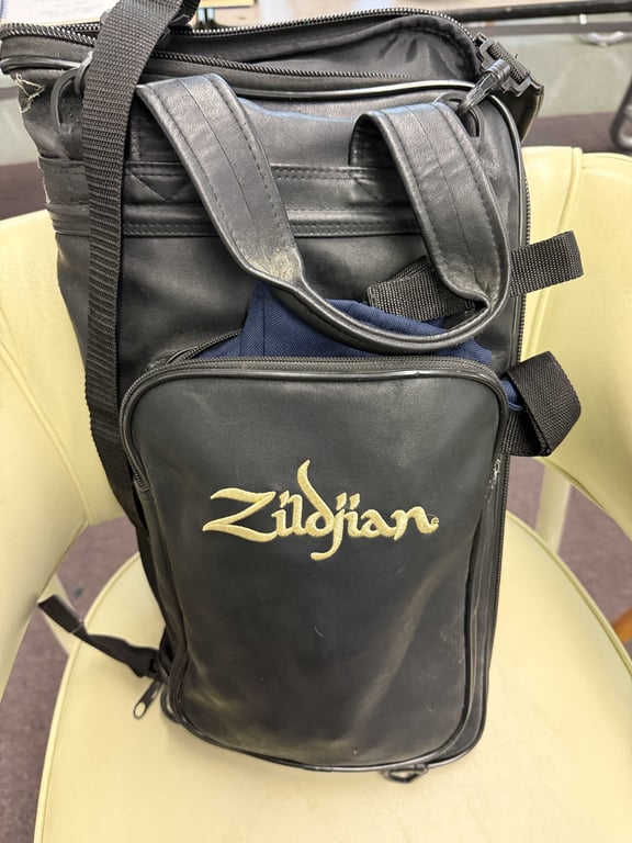 BAG W/DRUMSTICKS - Image 2