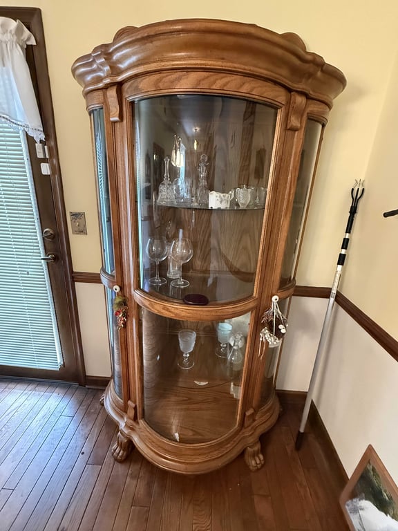 VTG OAK CURVED GLASS CURIO CHINA CABINET