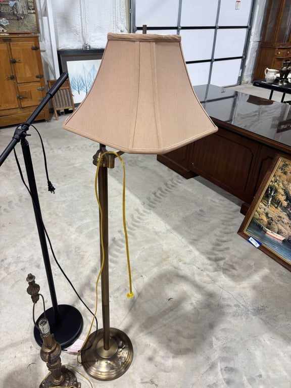 3 lamps - Image 2