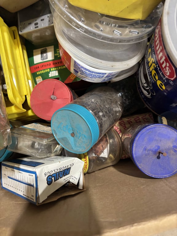Box misc nails, screws, etc - Image 4