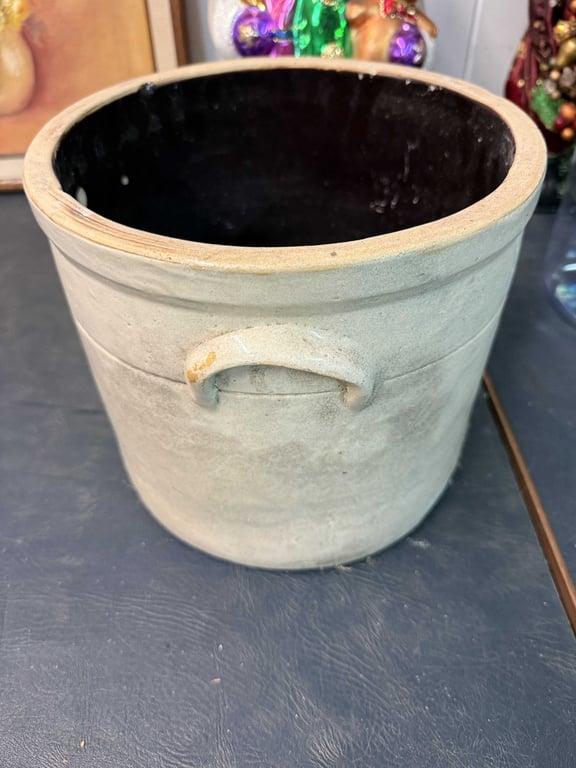 RARE 2 GAL. BLUEBIRD CROCK - Image 3