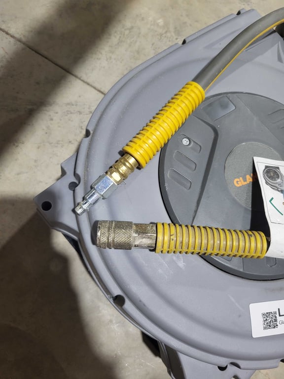 Glahoden retractable air hose - Image 2