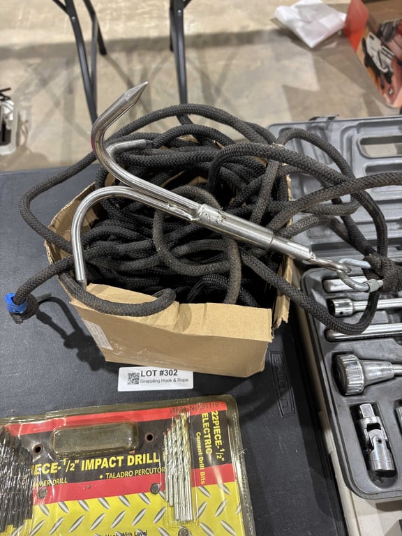 Grappling Hook & Rope