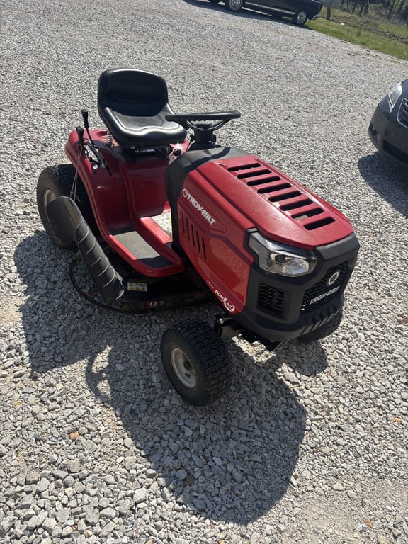 Troy Bilt Lawn Mower - Image 5