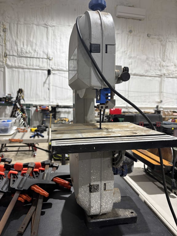 Delta Bandsaw - Image 5