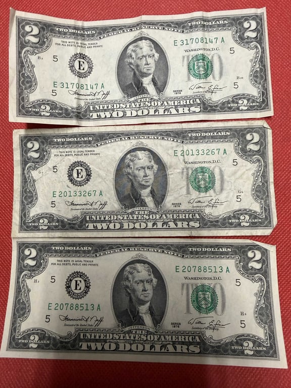 6 - 1976 $2 BILLS - Image 2