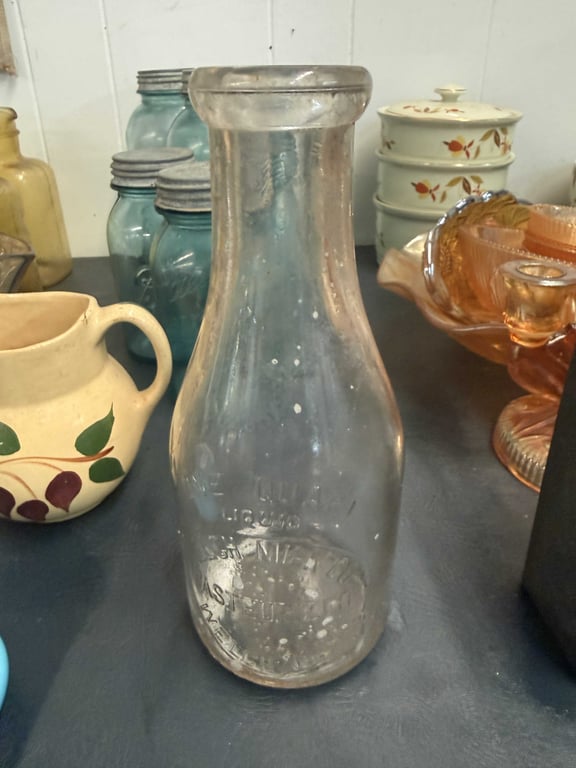 VTG QUART MILK JAR - Image 2
