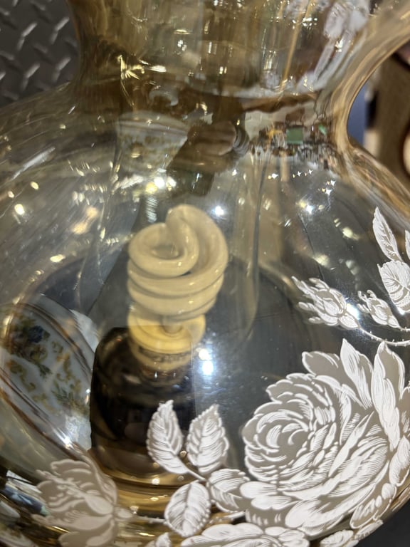 Vintage Hurricane Lamp - Image 5