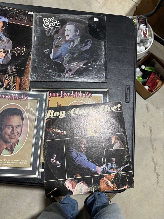 15 Roy Clark Albums - Image 2