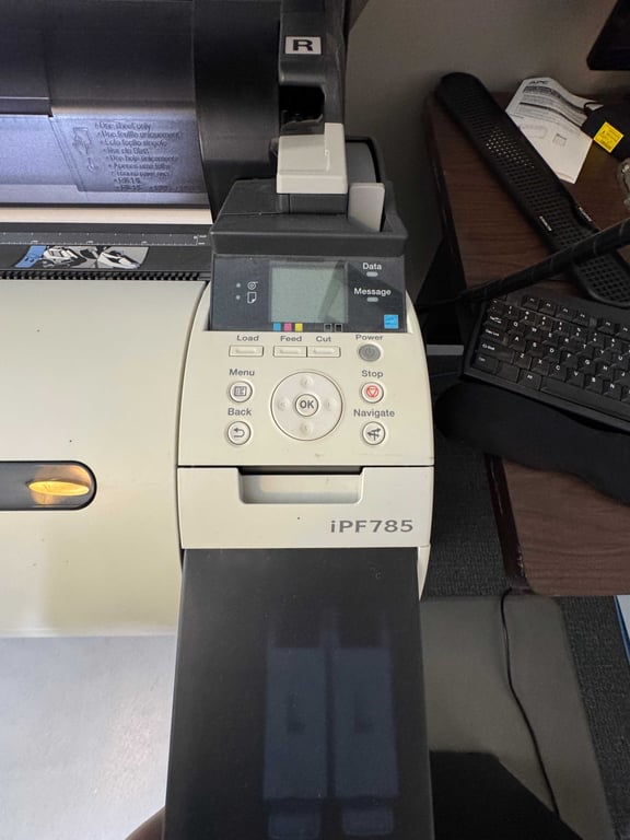 Canon ImagePROGRAF iPF785 Printer - Image 9