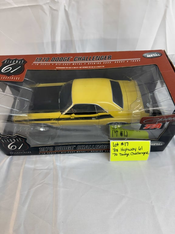 1:18 HIGHWAY 61 70 DODGE CHALLENGER - Image 2