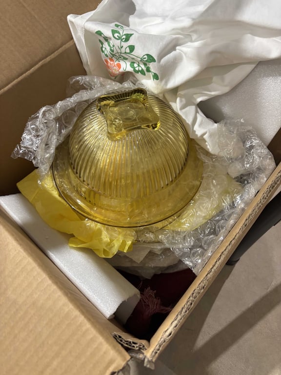 55 Piece Yellow Depression Glass Set - Image 4