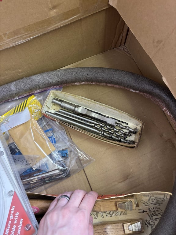 Box of Misc Blades, Bits, etc - Image 6