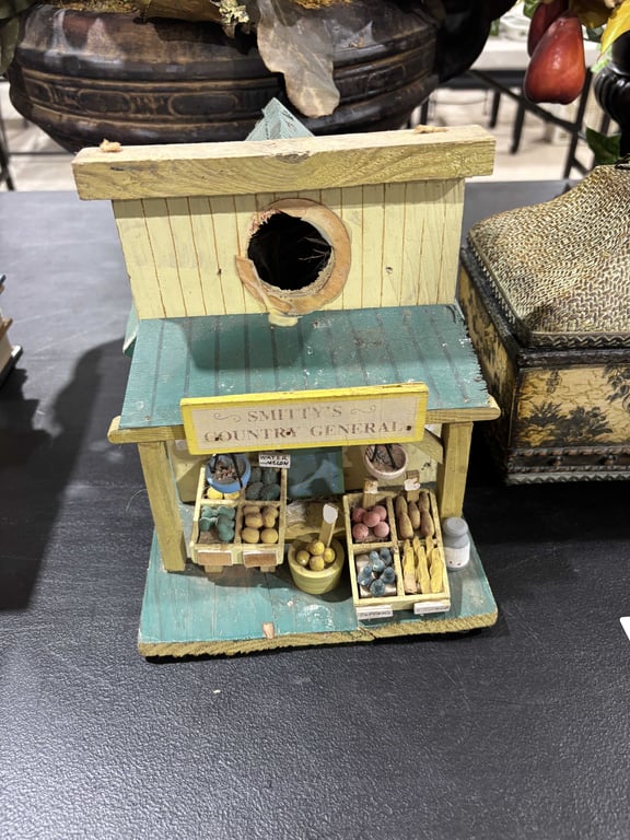 3 Pieces of Misc Decor - Image 2