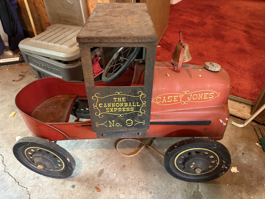 VTG GARTON CASEY JONES CANNONBALL EXPRESS NO. 9 PEDAL CAR