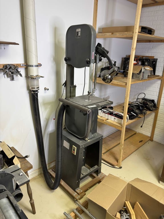 Buffalo 14" Wood Cutting Bandsaw