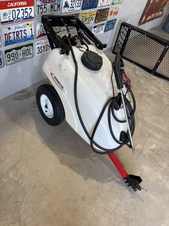 FIMCO 30 Gallon Battery Operated Trailer Sprayer - Image 4
