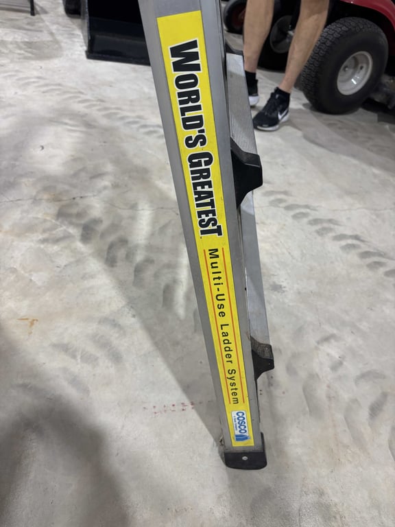 Costco Ladder - Image 3