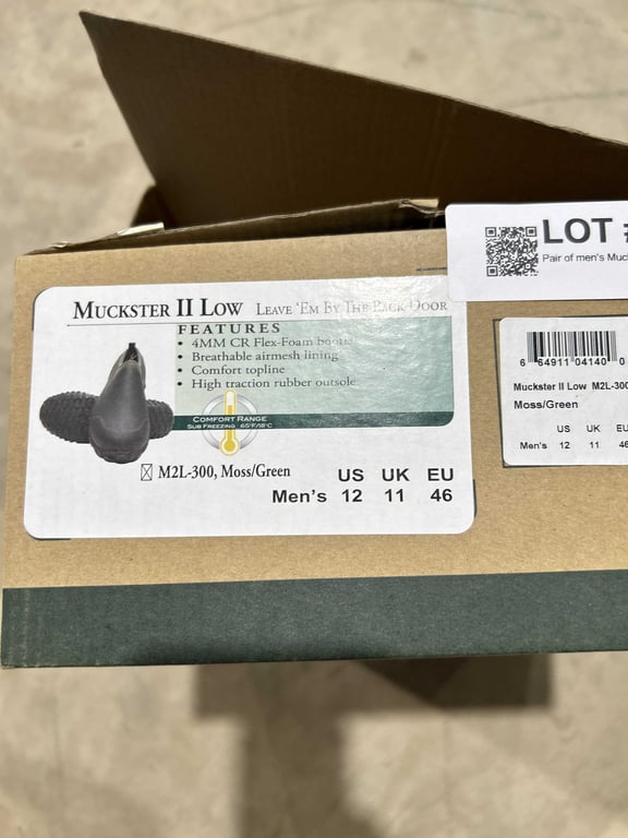 Pair of men's Muck Muckster II Low size 12 shoes - Image 3