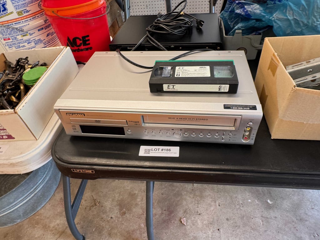 Sylvania DVD/VCR player & ET tape