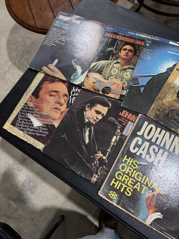 21 Johnny Cash Albums - Image 5