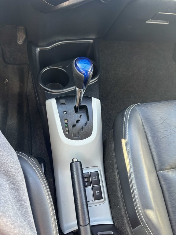 2012 Toyota Prius C - Image 16