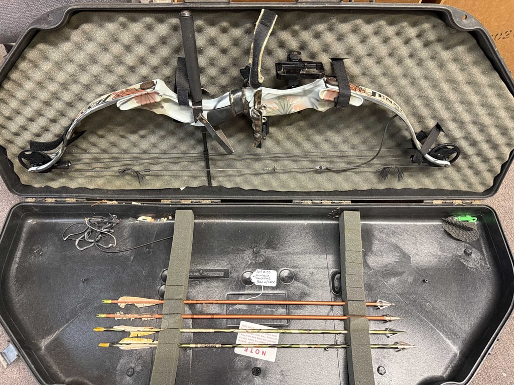 JENNING'S COMPOUND BOW W/CASE