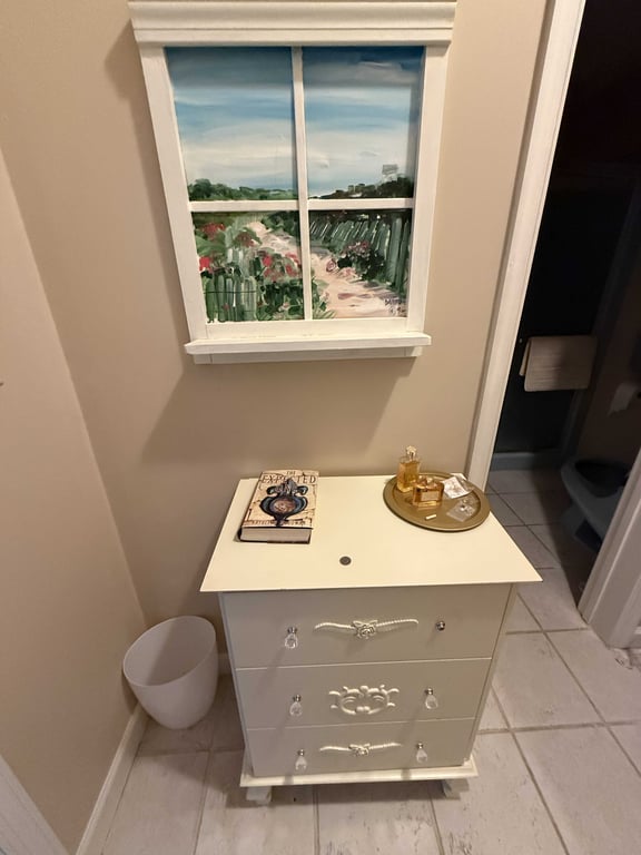 3 PC FRENCH PROVINCIAL STYLE BATHROOM STORAGE